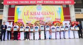  SacomBank dành hơn 11 tỷ đồng trao học bổng &apos;Ươm mầm cho những ước mơ’ 