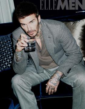 David Beckham cuốn hút ở tuổi 49, thích làm nông dân