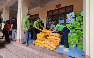 Phó Chủ tịch Hội NDVN Đinh Khắc Đính thăm, tặng quà hội viên, nông dân bị thiệt hại do mưa lũ tại Cao Bằng  第19张