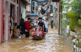 Người đàn ông kiếm bộn tiền nhờ công việc không ai ngờ ở đám cưới