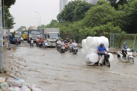 Nghịch lý bất động sản gần đại lộ Thăng Long: Hễ mưa là ngập nhưng giá lại tăng phi mã  第5张