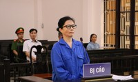  Hối lộ lãnh đạo ngân hàng để được giúp làm khống hồ sơ vay vốn 