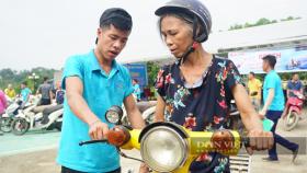 Tình cảm vô giá nơi sửa xe &quot;0 đồng&quot; ở Yên Bái