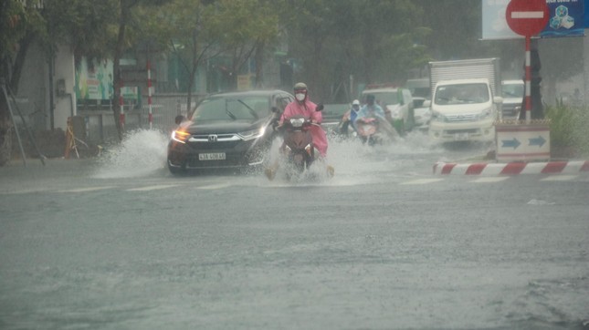  Miền Trung đỉnh điểm mưa lớn 