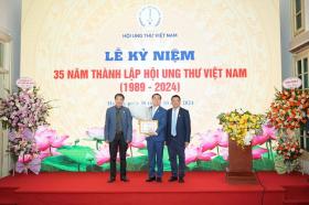  Nơi hội tụ những chuyên gia đầu ngành ung thư 